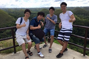 ボホール島のチョコレートヒルズへ週末旅行