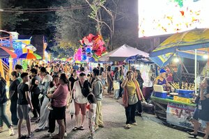 ドゥマゲッティ（ドゥマゲテ）留学の思い出。連日にぎわうフィリピン最大級のお祭り会場