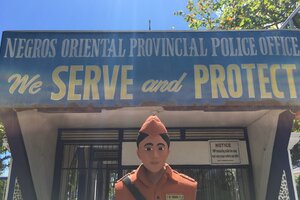 B&D English Schoolから徒歩圏内にあるネグロスオリエンタル州警察署。治安維持の拠点