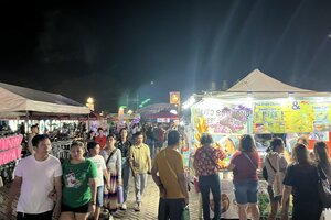 ドゥマゲテの治安の良さを象徴するブグラサンフェスティバル。多くの人で賑わうお祭りもスリなどの心配なく安心して楽しめます