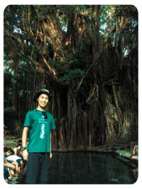 シキホールのドクターフィッシュ体験を楽しむITAYAさん、フィリピン留学の週末